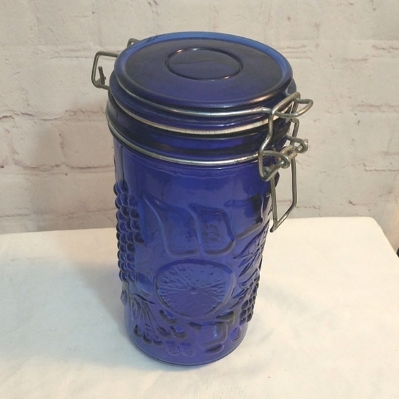 Vintage Cobalt Blue Glass Fruit Embossed Canister with Metal Hinged Lid 7.75" - Picture 7 of 10
